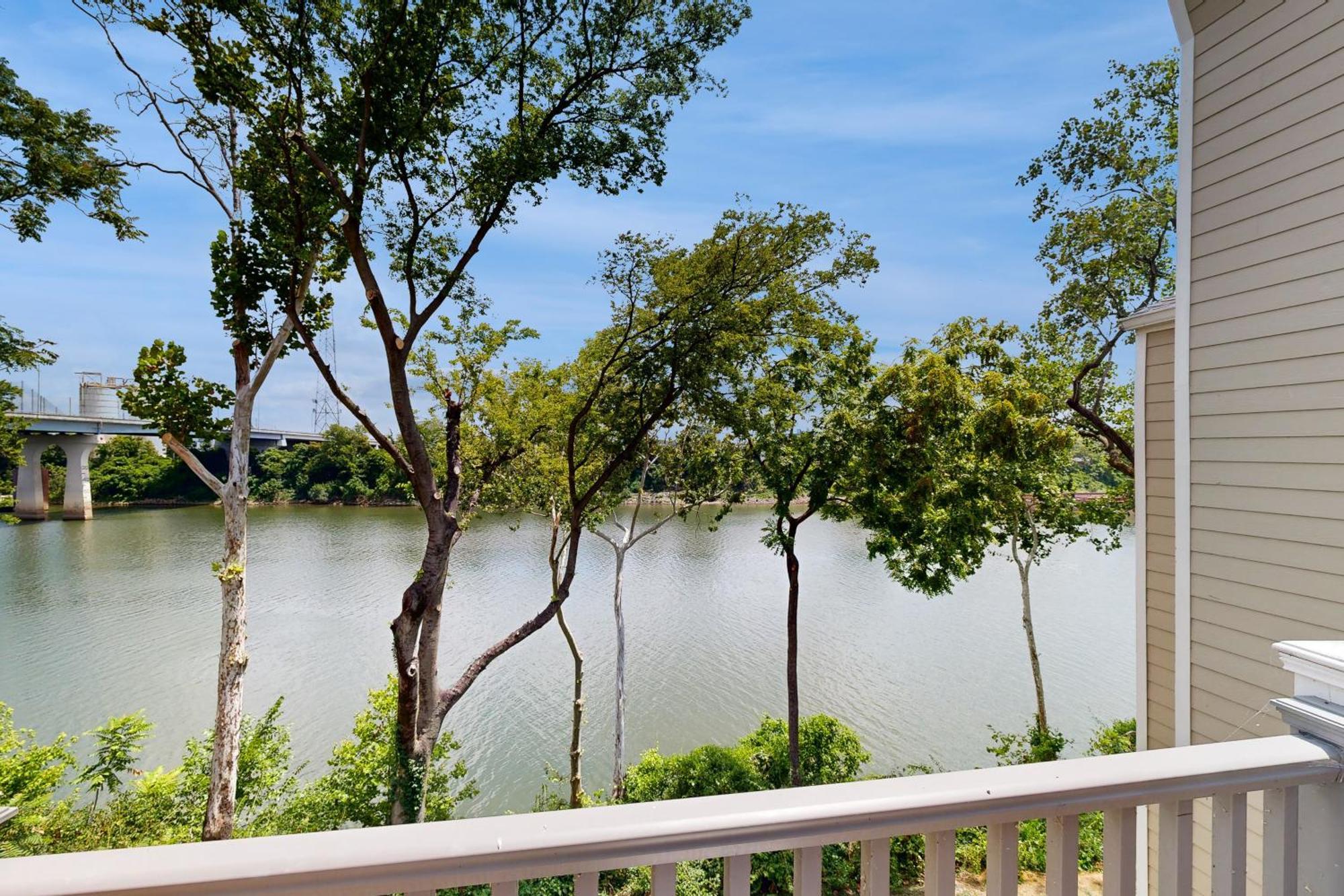 Rollin' On The River Nashville Ngoại thất bức ảnh